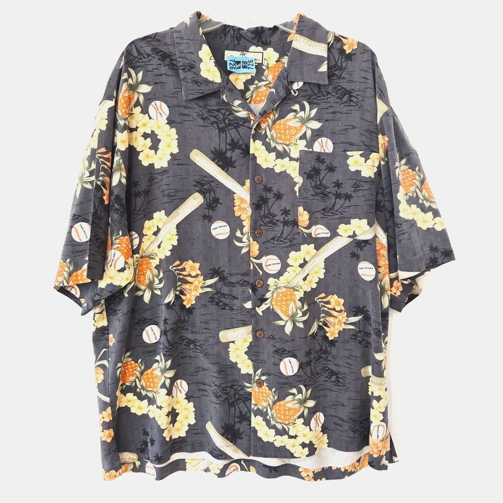 Tommy Bahama Baseball Size XL‎ 100% Silk Hawaiian Camp Shirt Coconut Crusher EUC